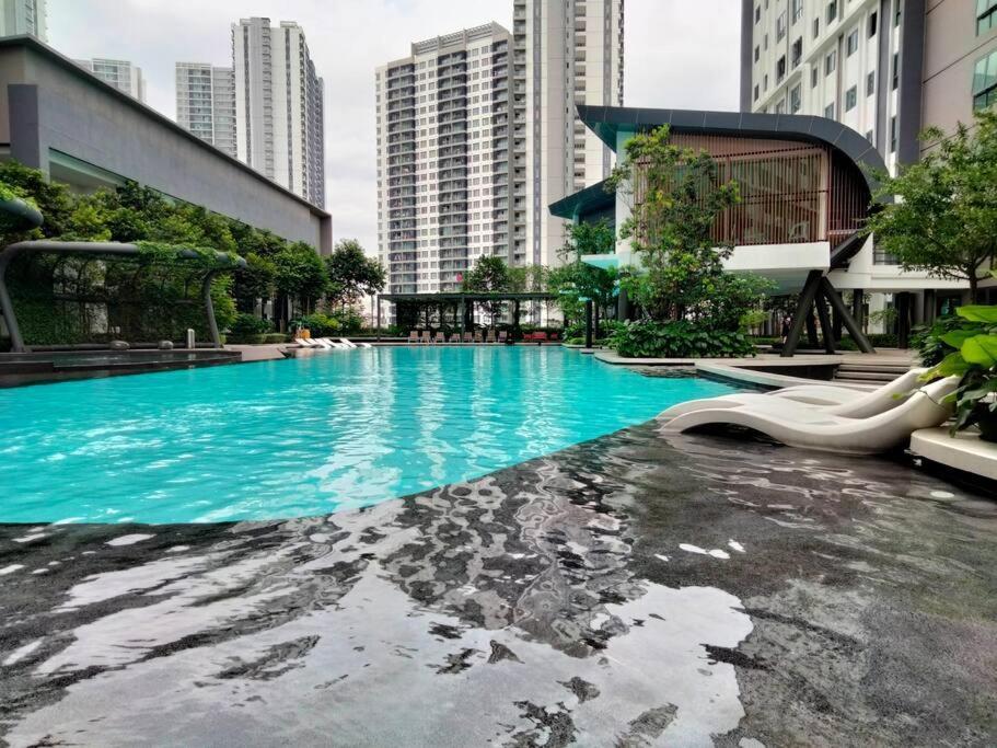 M Centura Sentul 3-bedroom Pool View Residences By Homebrickz