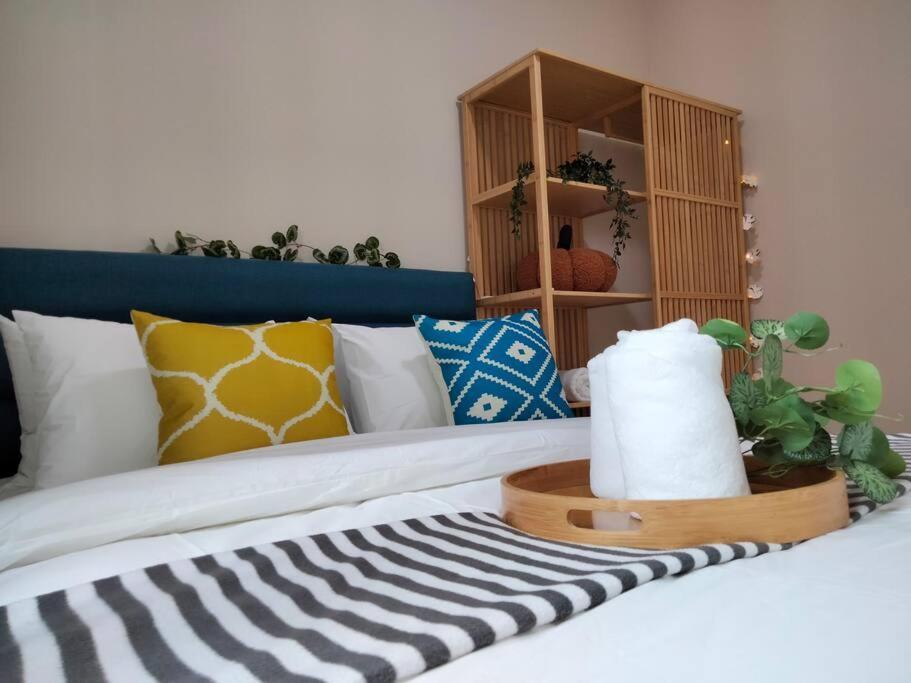 Apartment M Centura Sentul 3-bedroom Pool View Residences By Homebrickz